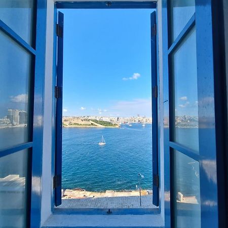 Extraordinary Views In A Holiday Home In Валетта Экстерьер фото